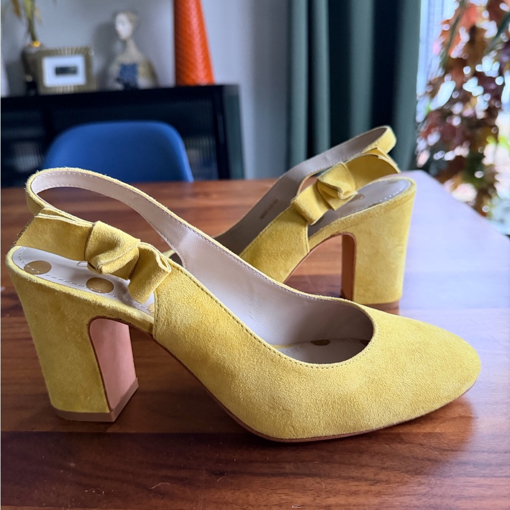Boden Lena suede slingback block heel shoes in yellow.  - size 39